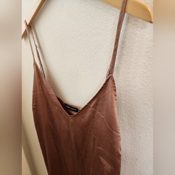 Carli Bybel X Misguided Satin Slip Dress Rose Gold Champagne Size 12 - Picture 3 of 5